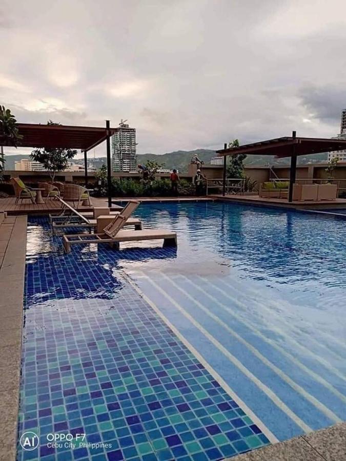 Horizon 101 A3 Shortwalk Robinson Mall Mango Sq Cebu Stadt Exterior foto