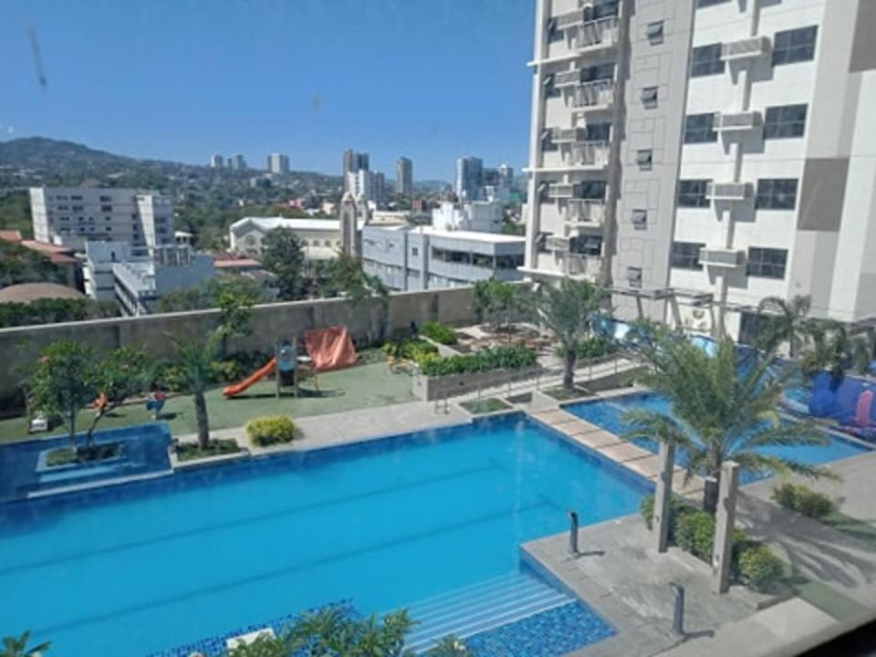 Horizon 101 A3 Shortwalk Robinson Mall Mango Sq Cebu Stadt Exterior foto